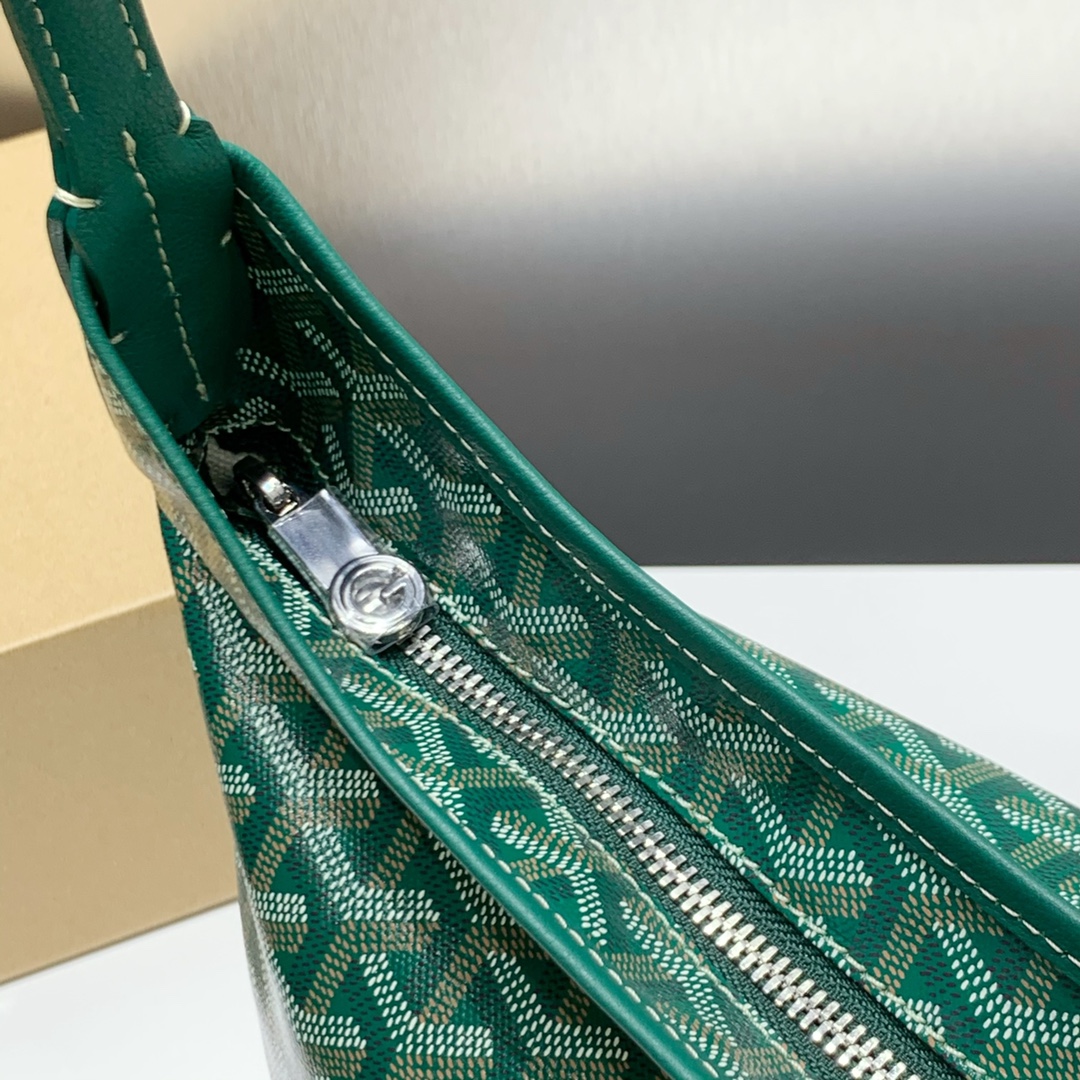 Boheme Hobo Shoulder Bag In Green